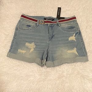 NWT Dollhouse DYLAN Shorts with Belt Denim 30 / 11